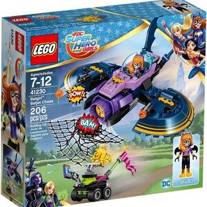 LEGO DC Super Hero Girls Batgirl Batjet Adventure Set
